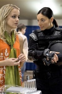 Eureka – S02E05 – Duck, Duck Goose