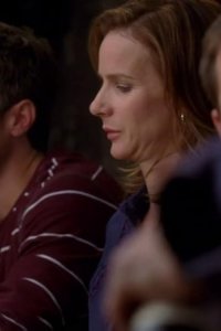 Brothers & Sisters – S03E16 – Troubled Waters: Part 1