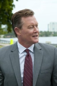 Burn Notice – S04E12 – Guilty as Charged