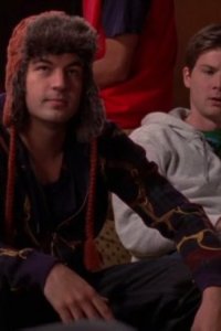 Greek – S03E16 – Your Friends and Neighbors