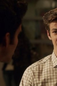 90210 – S05E14 – Brother from Another Mother