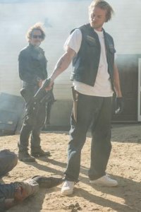 Sons of Anarchy – S07E10 – Faith and Despondency