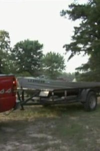 Billy the Exterminator – S01E03 – There’s a Gator in My Boat