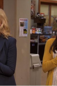 Parks and Recreation – S02E21 – 94 Meetings