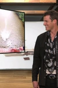 Tosh.0 – S04E08 – MMA Girl Chokes Out Guy (Rematch)