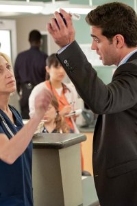 Nurse Jackie – S04E10 – Handle Your Scandal