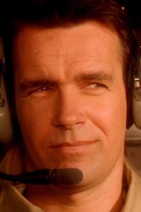JAG – S07E15 – Head to Toe