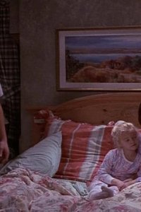 Everybody Loves Raymond – S02E18 – The Family Bed