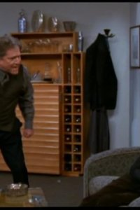 Just Shoot Me! – S04E12 – When Nina Met Elliott’s Mother