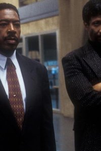 Oz – S04E12 – Cuts Like a Knife