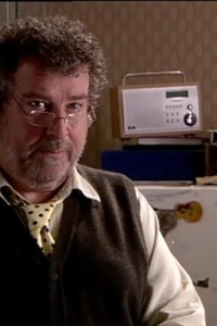 Holby City – S10E21 – We Serve All Who Come to Us