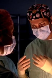 Holby City – S11E19 – Take Her Breath Away