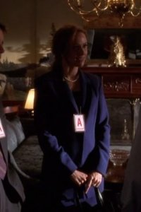 The West Wing – S02E03 – The Midterms