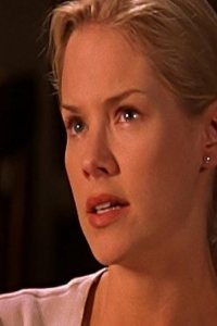 Relic Hunter – S01E04 – Flag Day