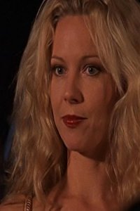 Relic Hunter – S01E08 – Etched in Stone