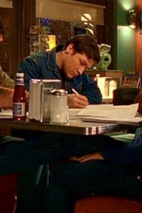 Roswell – S03E16 – Crash