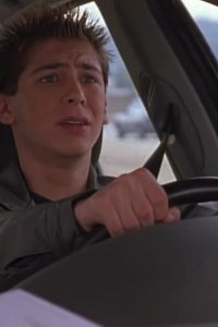 Malcolm in the Middle – S03E13 – Reese Drives