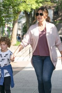 Law & Order: Special Victims Unit – S21E06 – Murdered at a Bad Address