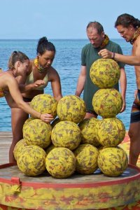 Survivor – S38E05 – It’s Like the Worst Cocktail Party Ever