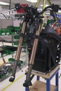 How It’s Made – S22E09 – Body Casting/Downdraft Stoves/Compression Garments/Electric Motorcycles