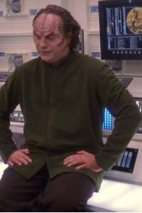 Enterprise – S01E13 – Dear Doctor