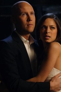 Smallville – S06E13 – Crimson