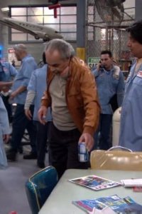 George Lopez – S02E13 – Super Bowl