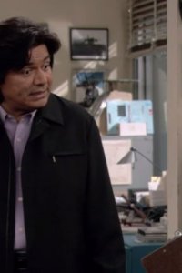 George Lopez – S02E22 – Team Leader