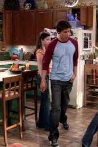 George Lopez – S04E24 – George Negoti-ate It