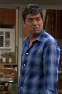 George Lopez – S05E03 – George’s Dog Days of Bummer