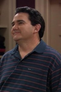 George Lopez – S05E08 – George Tries to Write a Wrong