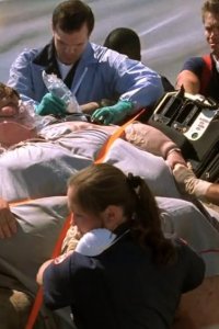 Nip/Tuck – S03E01 – Momma Boone