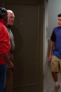Two and a Half Men – S07E16 – Tinkle Like a Princess