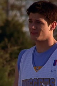 One Tree Hill – S01E22 – The Games That Play Us