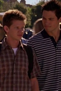 One Tree Hill – S02E07 – Let the Reigns Go Loose