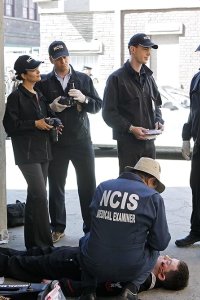 NCIS – S09E19 – The Good Son