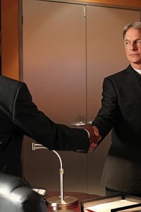 NCIS – S10E24 – Damned If You Do