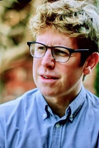 Who Do You Think You Are? – S18E01 – Josh Widdicombe