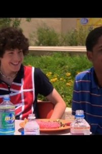 Zoey 101 – S02E04 – Haunted House