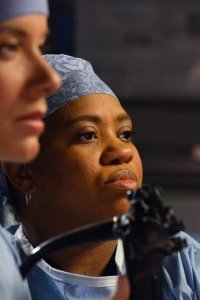 Grey’s Anatomy – S10E12 – Get Up, Stand Up