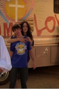 Weeds – S06E08 – Gentle Puppies