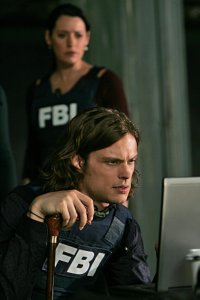 Criminal Minds – S05E09 – 100