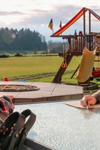 Little People, Big World – S22E09 – A Very Chaotic Summer
