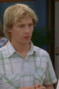 H2O: Just Add Water – S02E24 – Three’s Company