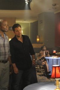 Psych – S06E16 – Santabarbaratown