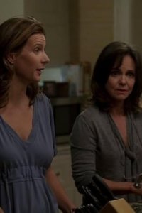 Brothers & Sisters – S01E04 – Family Portrait