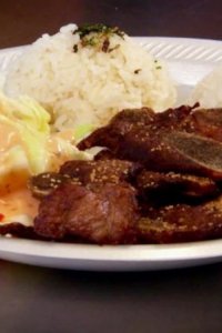Diners, Drive-ins and Dives – S15E07 – Flavortown Medley