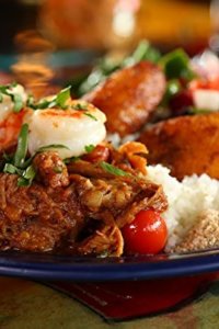 Diners, Drive-ins and Dives – S23E03 – Tri-Continent Cuisine