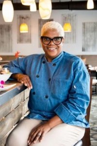 Diners, Drive-ins and Dives – S29E12 – Whole Lotta Comfort