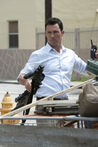 Burn Notice – S06E12 – Means & Ends